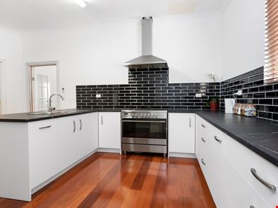 73 Campbell Street, Lamington WA 6430