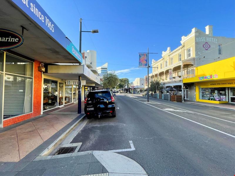111 Victoria Street, Bunbury WA 6230