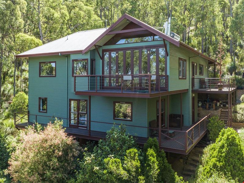 29 Simons Drive, Roleystone WA 6111