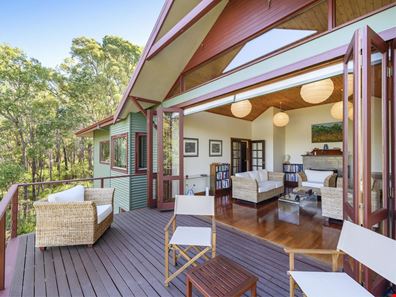 29 Simons Drive, Roleystone WA 6111