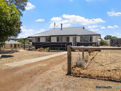 2 Aberdeen Avenue, Bridgetown WA 6255