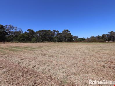16 Honeymyrtle Circuit, Denmark WA 6333