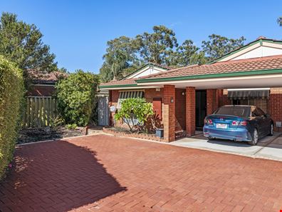 4/7 Conifer Close, Ballajura WA 6066