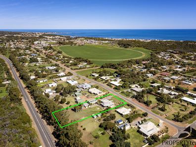 84 Tulloch Drive, Dongara WA 6525
