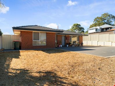 134 Waddington Crescent, Koondoola WA 6064