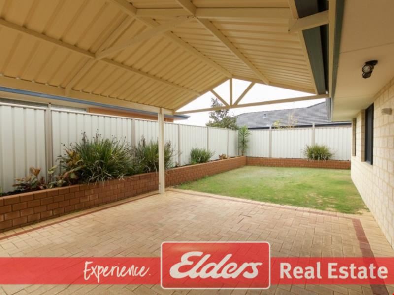 1A Lombadina Parade, Secret Harbour WA 6173
