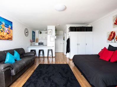 26/212 Hampden Road, Crawley WA 6009