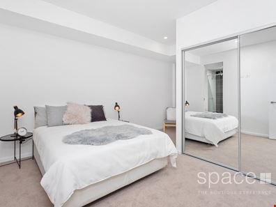 2/22 Kearns Crescent, Ardross WA 6153