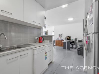 3/9 Linkage Avenue, Cockburn Central WA 6164