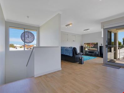 3/137 Kent Street, Rockingham WA 6168