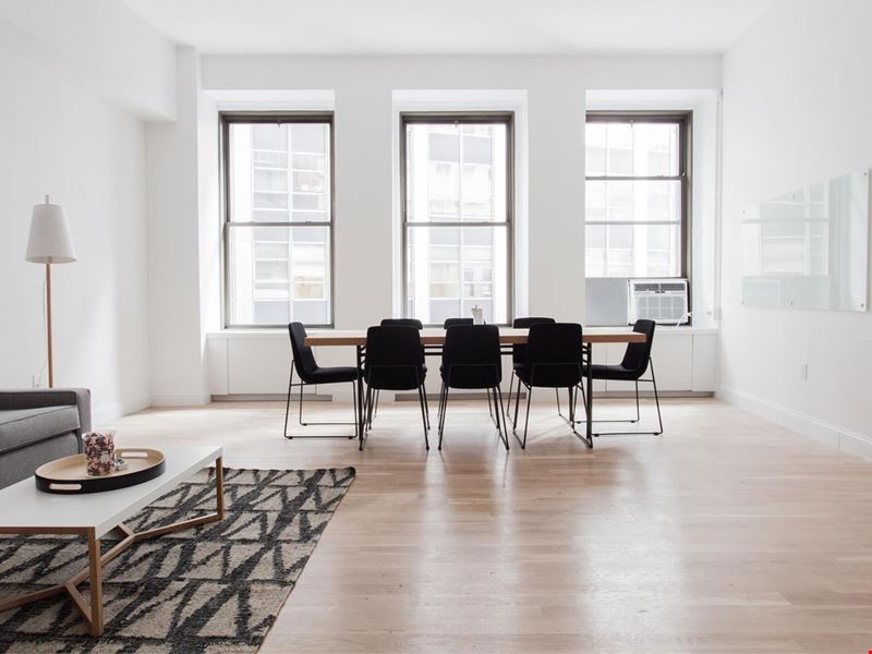 2/TC9s0823 02 2h8 Street, Perth WA 6000