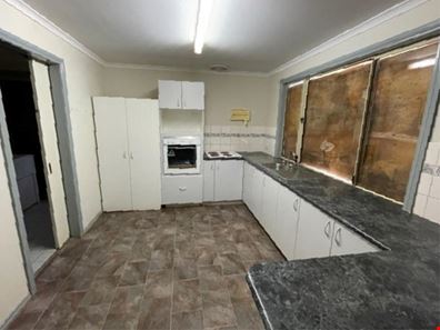 14 Knox Way, Newman WA 6753