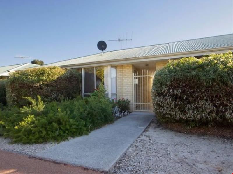 7/51 Burton Retreat, Stratton WA 6056
