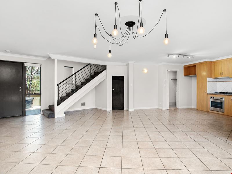 10/27 Burns Street, North Fremantle WA 6159