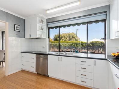12 Hartung Way, Bull Creek WA 6149