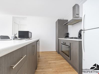 4 Hatch Place, Utakarra WA 6530