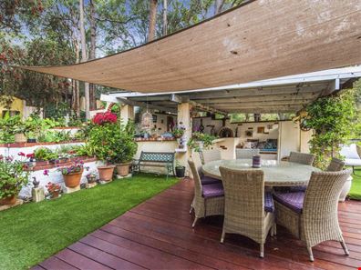 273 Aldersyde Road, Bickley WA 6076