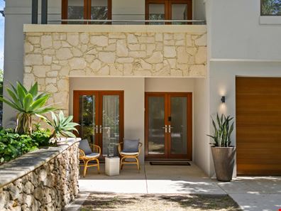 10 Haining Avenue, Cottesloe WA 6011