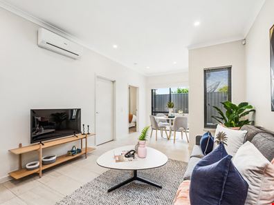8/53 Maida Vale Road, Maida Vale WA 6057