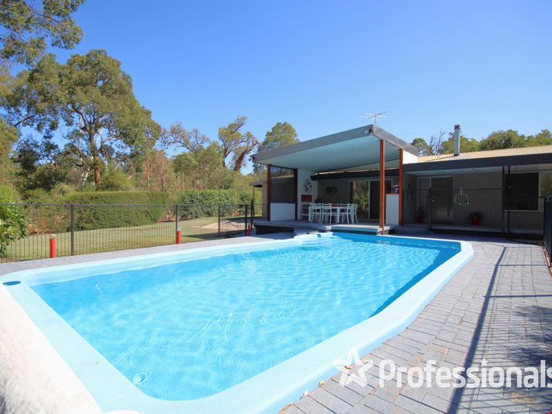 12 Crimp Crescent, Leschenault WA 6233