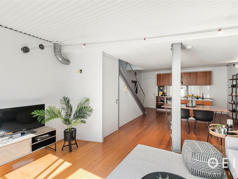 6 Little Brown Street, East Perth WA 6004
