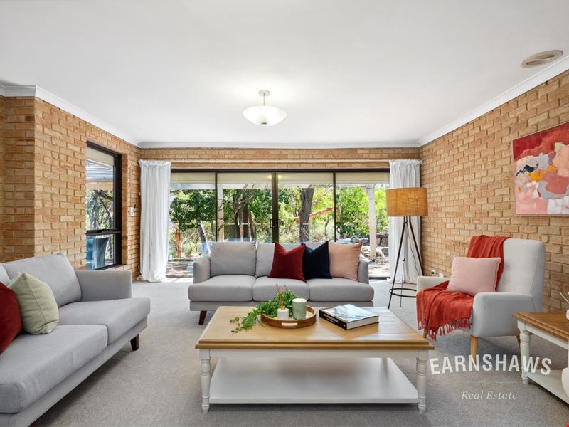 11 Oxley Place, Darlington WA 6070