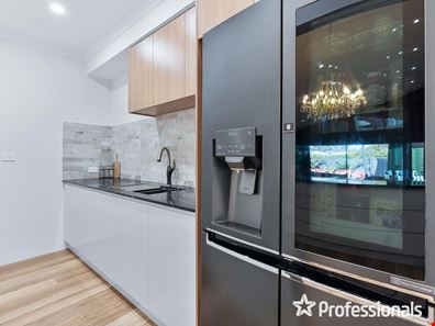 7 Lychee Way, Maida Vale WA 6057