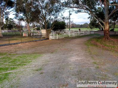 558 Utley Road, Serpentine WA 6125