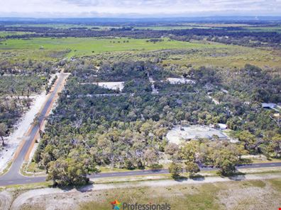 56 Southern Estuary Road, Lake Clifton WA 6215