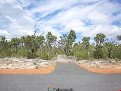 56 Southern Estuary Road, Lake Clifton WA 6215