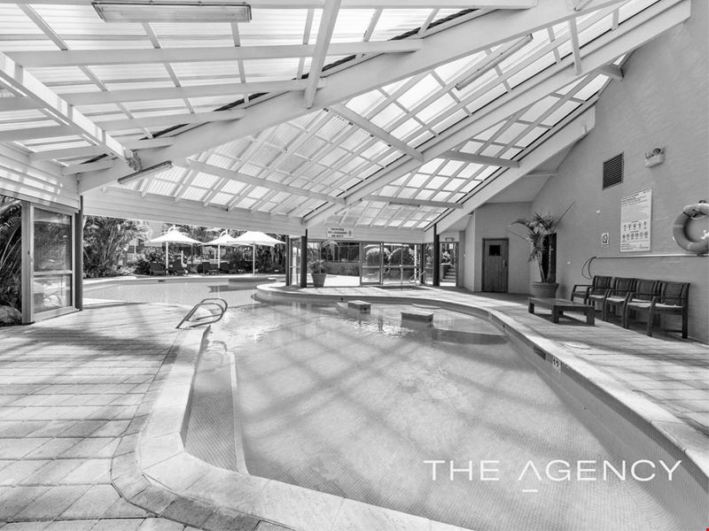 25/137 Melville Parade, Como