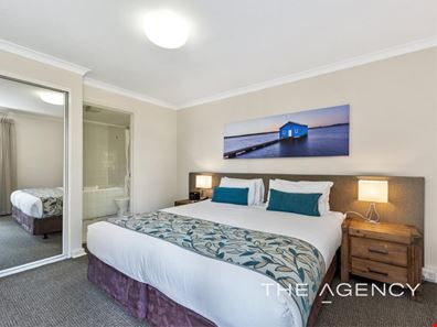 25/137 Melville Parade, Como WA 6152