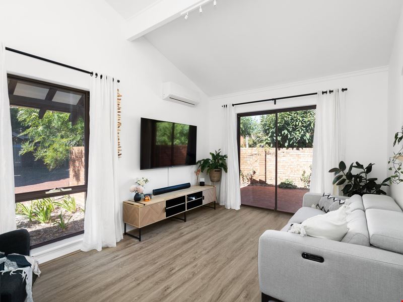 1/28 Allerton Way, Booragoon WA 6154