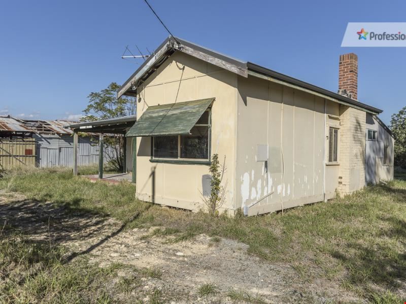 70 William Street, Herne Hill WA 6056