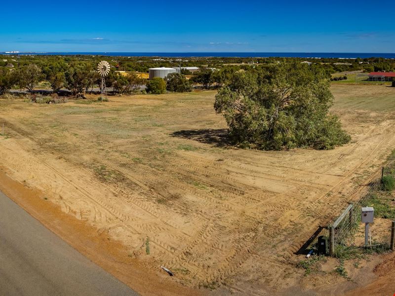 Lot 1 Stirling Place, Waggrakine WA 6530