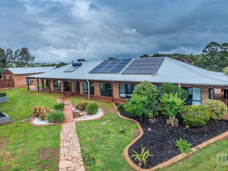 23 Orchard Road, Bindoon WA 6502