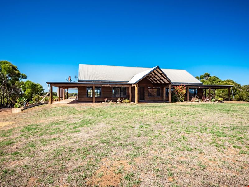 19 Francisco Road, Dongara WA 6525
