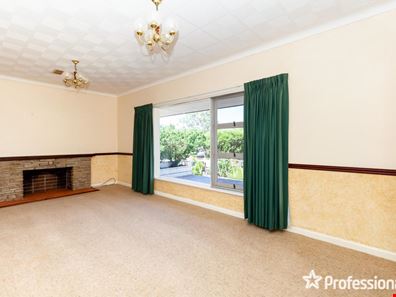 3 Dale Street, Mount Nasura WA 6112