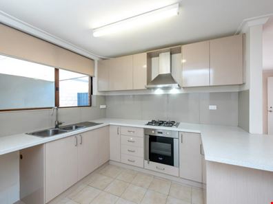 4B Mandalay Place, Craigie WA 6025
