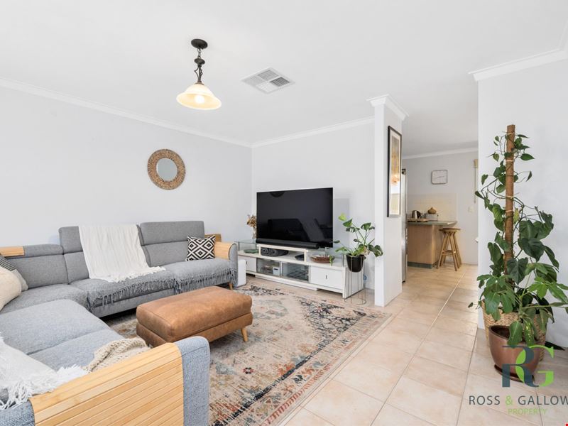 87B Holman Street, Alfred Cove WA 6154