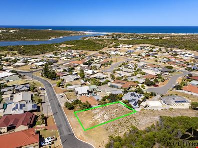 39 River Drive, Cape Burney WA 6532