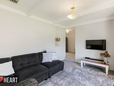 25 Marlene Way, Bibra Lake WA 6163