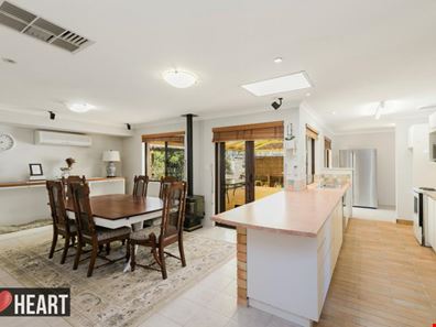 25 Marlene Way, Bibra Lake WA 6163
