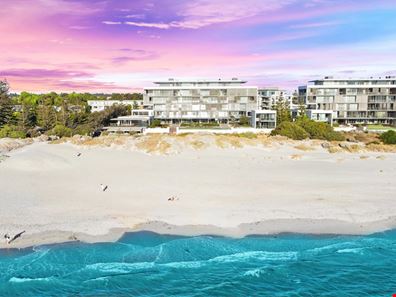21/21 Ocean Drive, North Coogee WA 6163