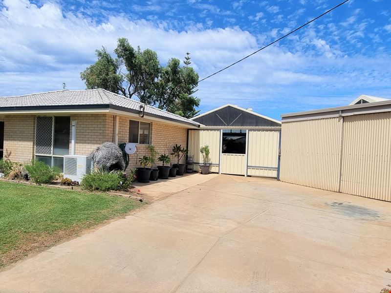 26 Whitfield Street, Lancelin WA 6044