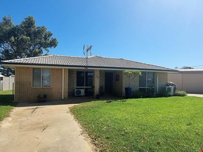 26 Whitfield Street, Lancelin WA 6044