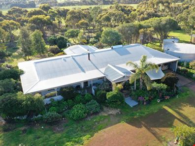 30644 Great Southern Highway, Broomehill Village WA 6318