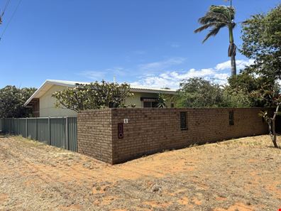 1 Smith  Street, East Carnarvon WA 6701