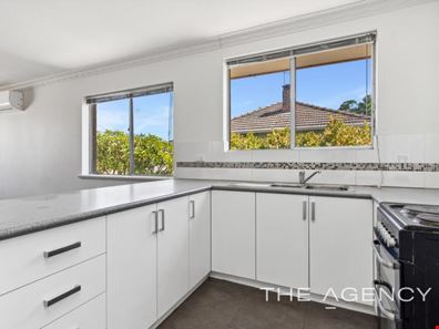 26 Thomas Street, Queens Park WA 6107