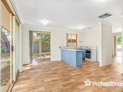 37 Grafham Road, Brookdale WA 6112